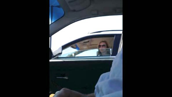 تتمتع الصديقات السحاقيات في جلسة مثليه افلام اجنبية سكس مترجم مشبع بالبخار على السرير