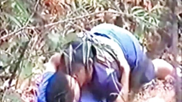 العضو التناسلي النسوي من امرأة سمراء حلوة هو ثقب اللعنة افلام جنسيه متحركه قرنية