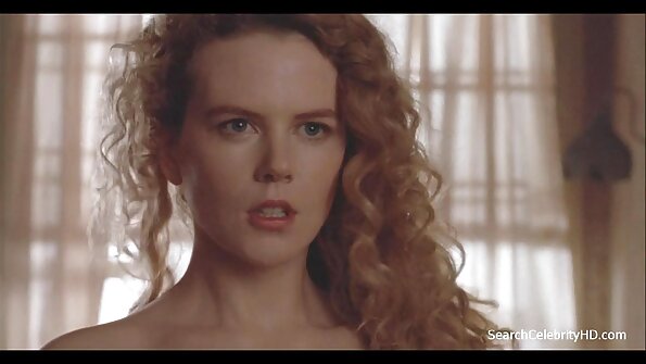 فتاة متعرجة تتأهل افلام جنس ممثلين وتتأهل من قبل زميلها الموشوم