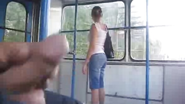 الكلبة سمراء التفكير القذرة يحصل فيلم جنس اجنبي لها الحمار مفغر بطريقة صعبة