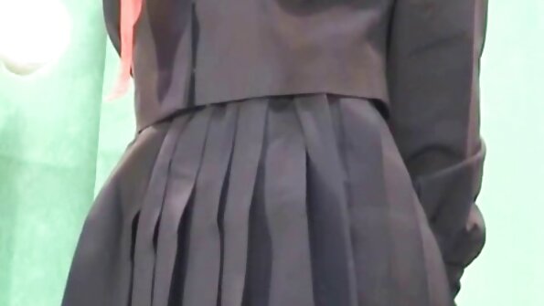 غريب امرأة سمراء الكلبة في شباك صيد حمراء يحصل انتقد فيلم سكس وجنس بشدة من قبل رجلها