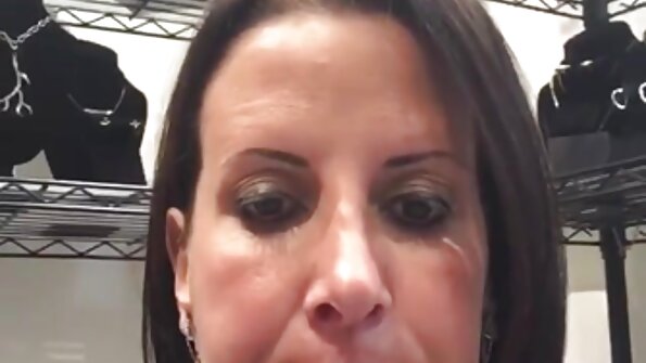 امرأة افلام جنس زنوج سمراء جبهة مورو ، بعقب كبيرة ، يحب ركوب رمح طويل