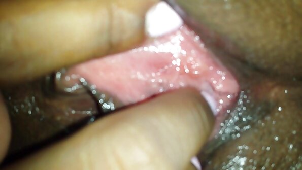 التنويم افلام جنس مجانيه المغناطيسي اللسان من قبل مغنية الاباحية الآسيوية هو الكمال تماما